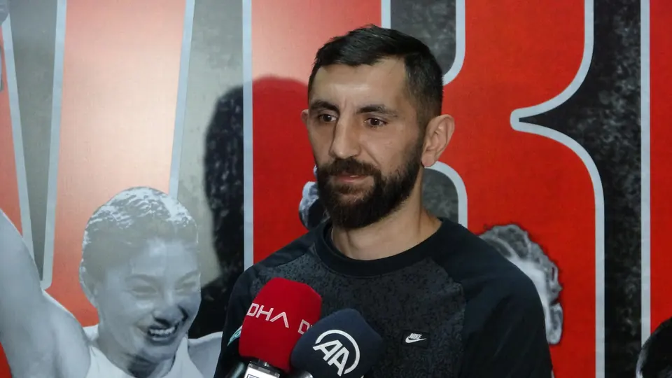 Anadolu Ajansı: Ukrayna'da Türk boksör Arda Tamer Avcı, UBO Kıtalararası Şampiyonu oldu